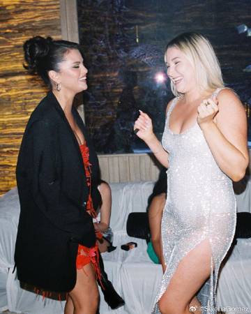 赛琳娜照片大全 afcd-cb1f510fad3a9d77365342fe67cc58b3.jpg