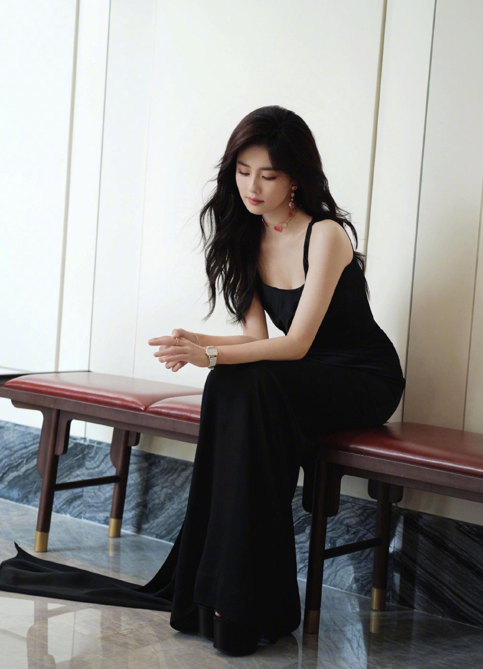 中国内地美女演员、模特白鹿