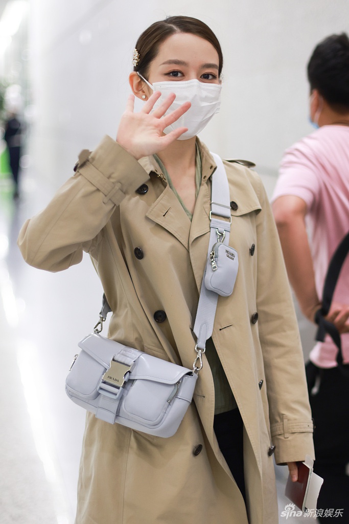 甜美度风衣_和平精英黄金风衣图片(2)