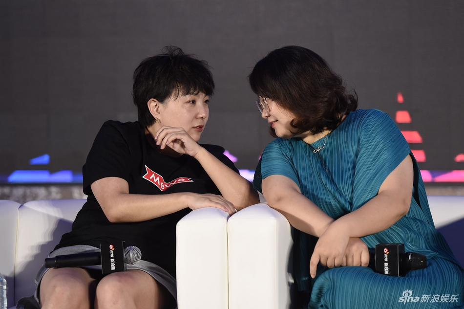 新浪潮论坛举行 众大咖谈音乐综艺是否改变了音乐圈