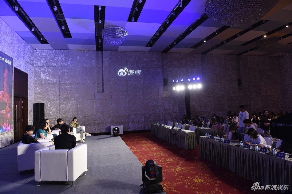 新浪潮论坛举行 众大咖谈音乐综艺是否改变了音乐圈