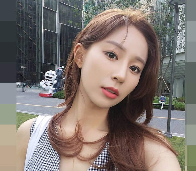 我叫美女今年十六岁看图猜成语_我今年十六岁正常吗