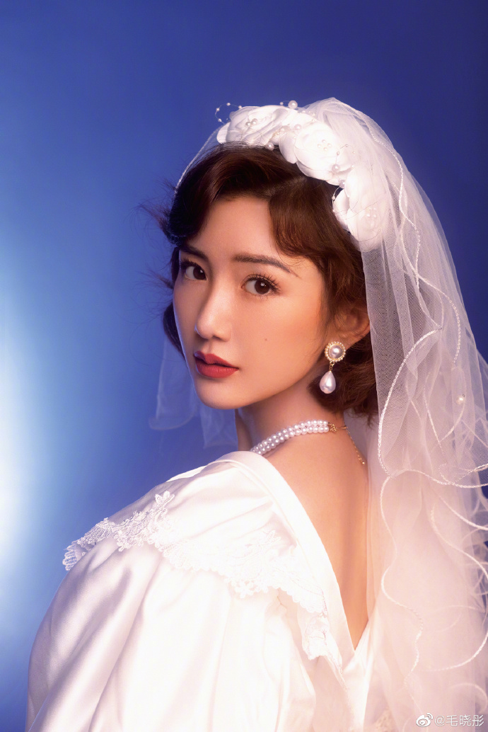 拍婚纱的妆容_婚纱妆容(2)