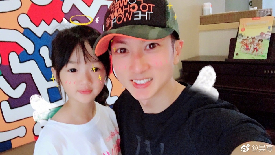 吴尊和女儿的婚纱照_吴尊和女儿的结婚照(3)