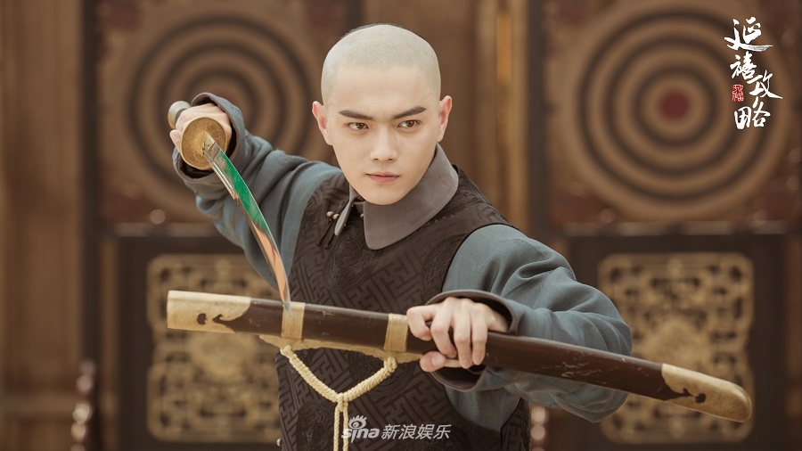 组图:于正新剧《延禧攻略》将播 许凯清装帅气眼神撩人