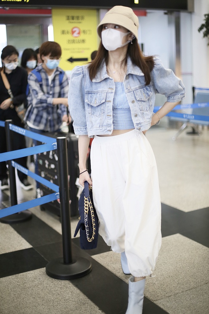 日本球迷吐槽-万博体育(官网)官方网站-万博体育app官网下载-ManBetX