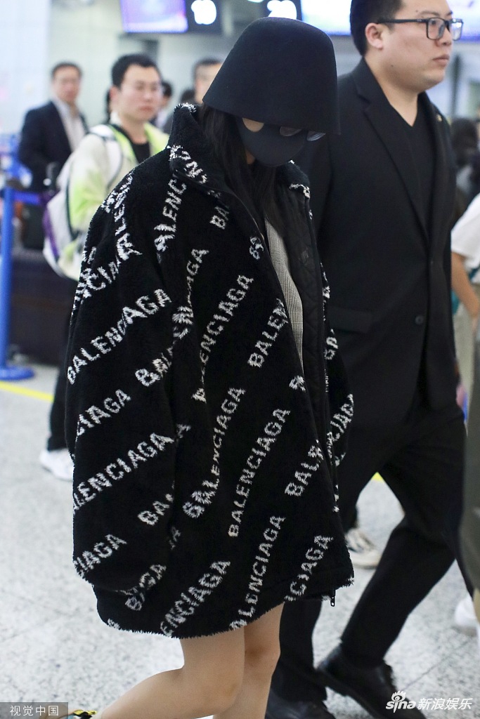 拜仁创纪录夺冠