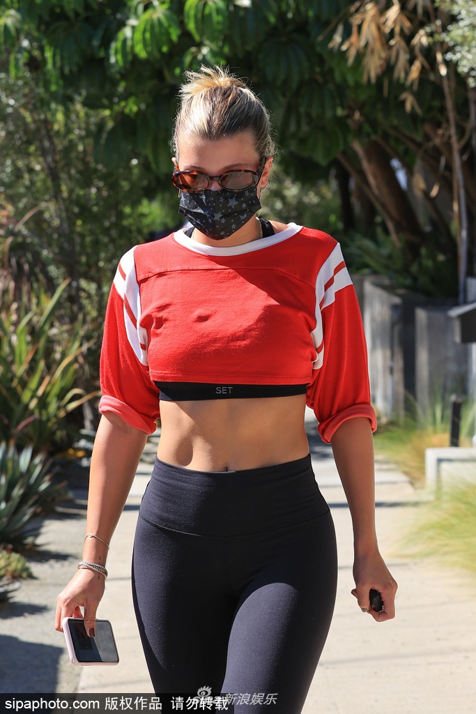 c罗年薪多少-乐鱼app(leyu)官方网站-乐鱼官网