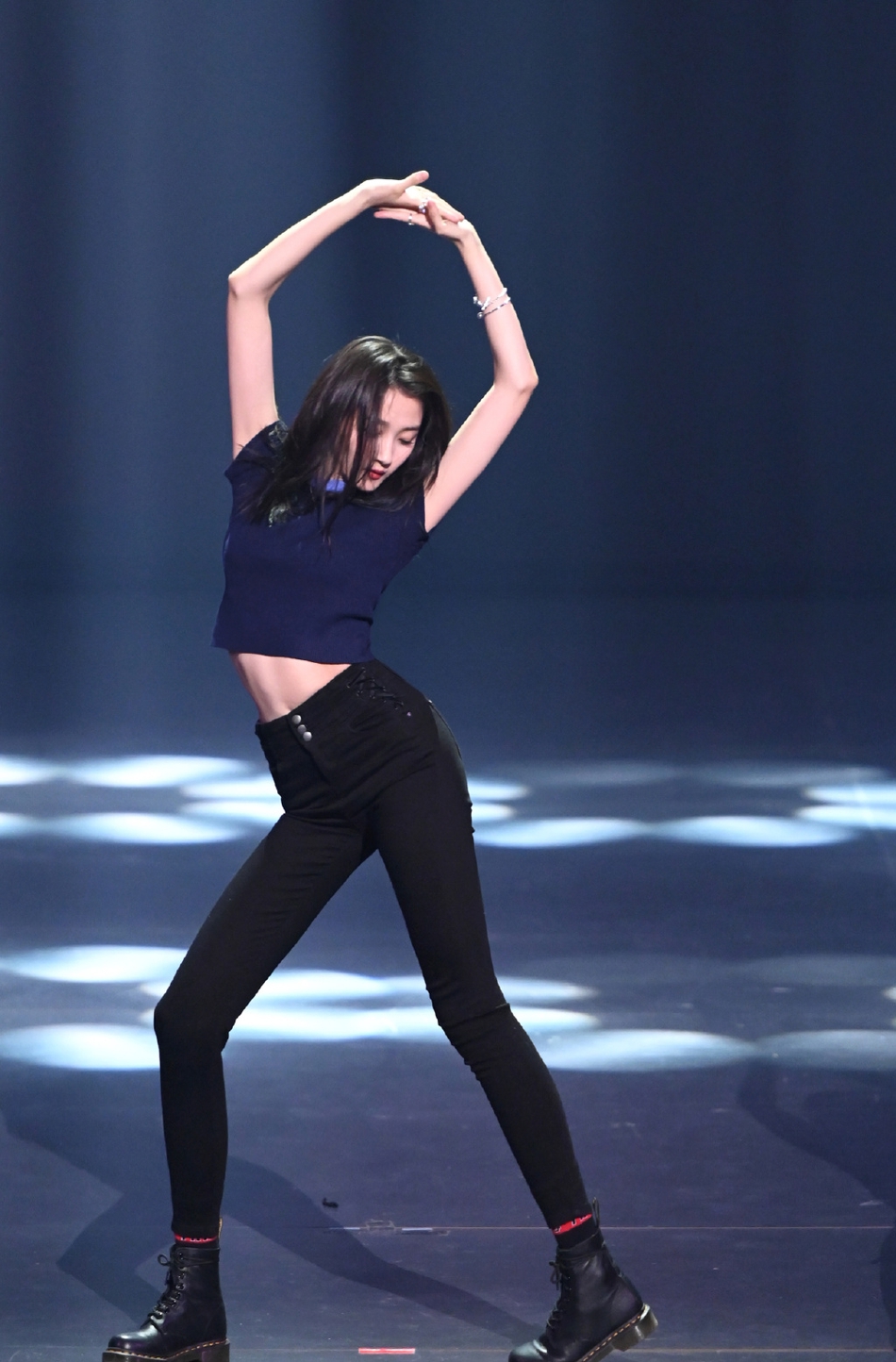 魔幻四重奏-爱游戏app(中国)官方网站下载_ayx体育app下载