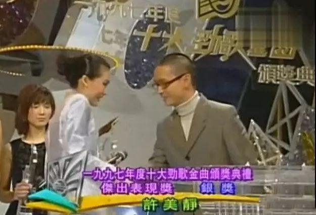 阳光总在风雨后原唱版 c025-icxmqsv5720036.png