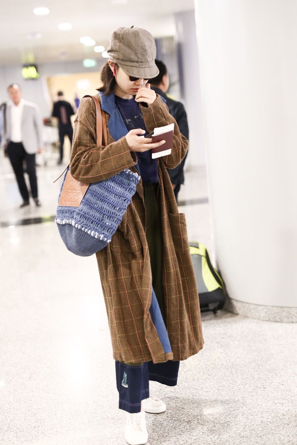 白百合风衣_白百合