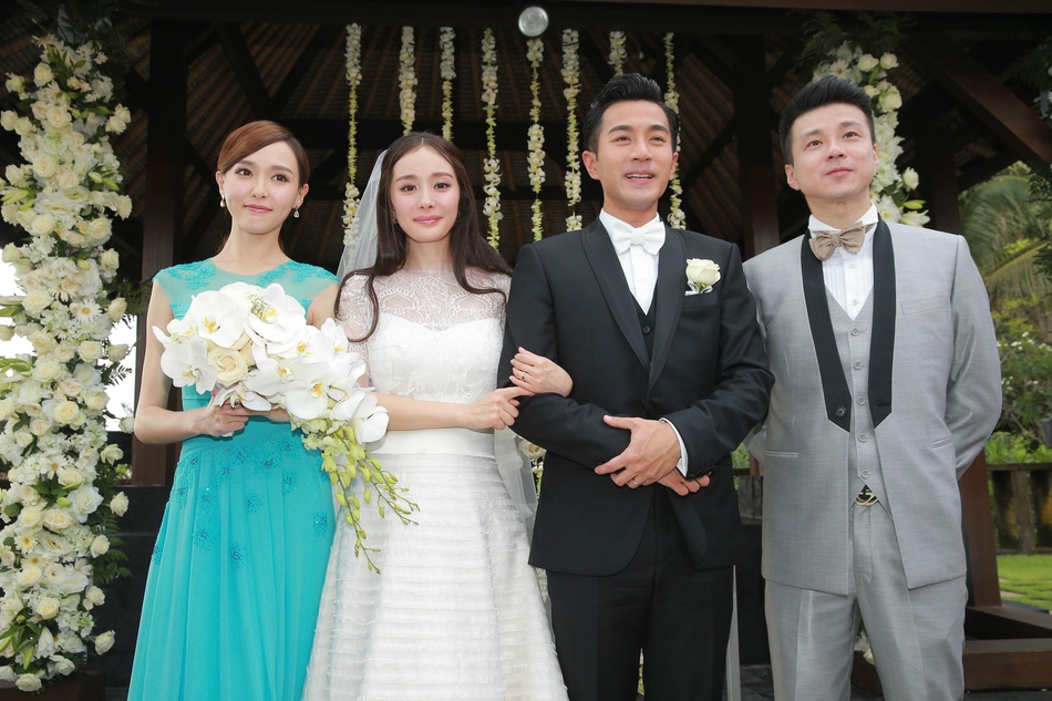 邱泽与唐嫣的婚纱照_邱泽唐嫣婚纱照(2)