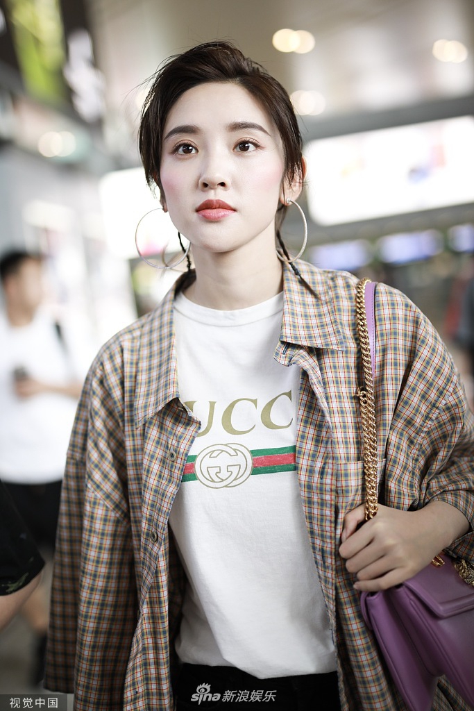 组图：女星脏辫大盘点！baby帅气嘻哈范足杨幂甜美依旧