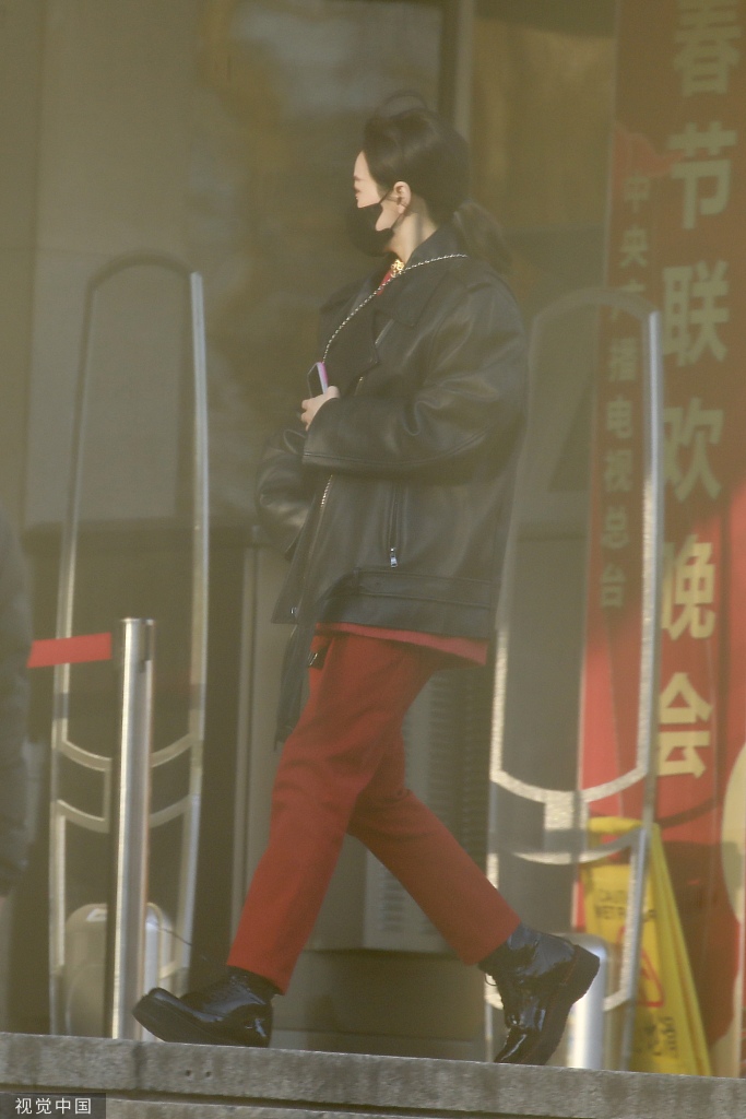 组图：2022央视春晚第三次大联排 李宇春赵丽颖易烊千玺等现身_7