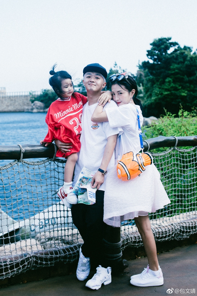 穆勒妻子丽萨-乐鱼app(leyu)官方网站-乐鱼官网