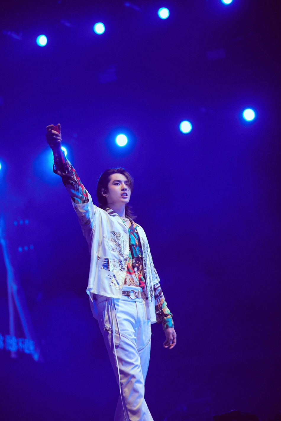 天下足球舍甫琴科