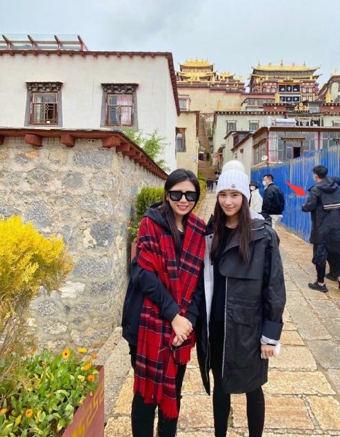 巴黎夜-乐鱼app(leyu)官方网站-乐鱼官网