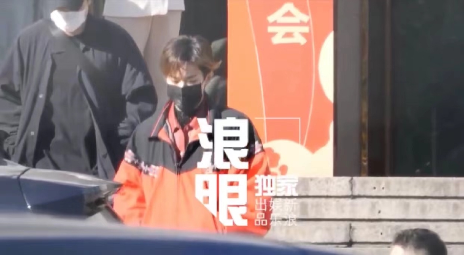 组图：2022央视春晚第三次大联排 李宇春赵丽颖易烊千玺等现身_15