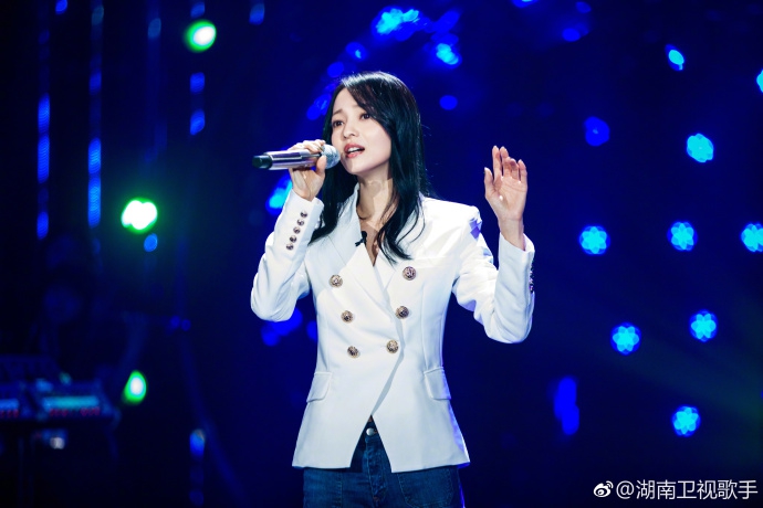 耶拉维奇-爱游戏app（中国）官方网站下载_ayx体育app下载