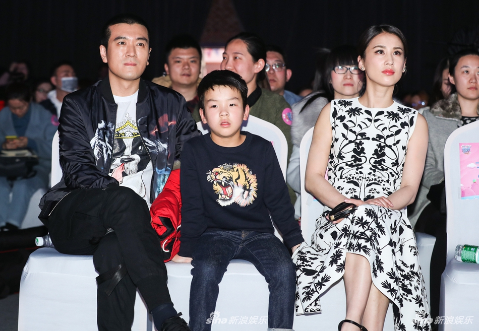 历届英超射手榜-爱游戏APP（中国）官方网站下载_AIYOUXI体育