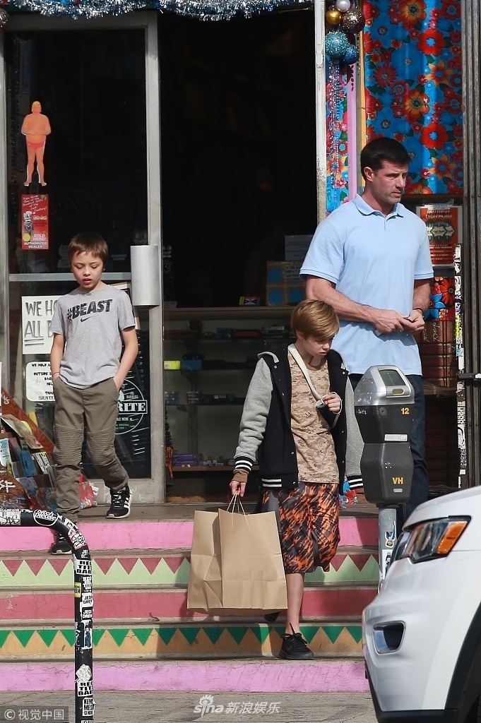 五人制足球赛场地-爱游戏APP（中国）官方网站下载_AIYOUXI体育