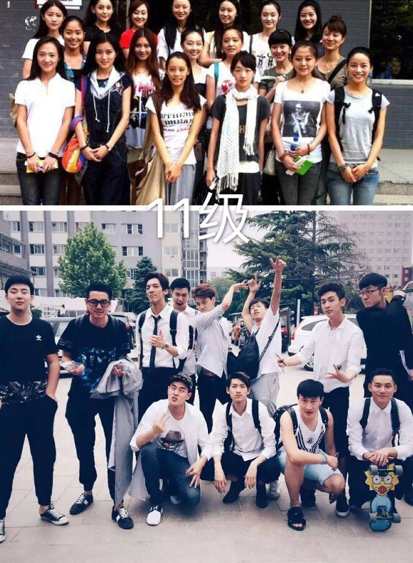 北影近10年表演系学生合影 杨幂景甜超青涩