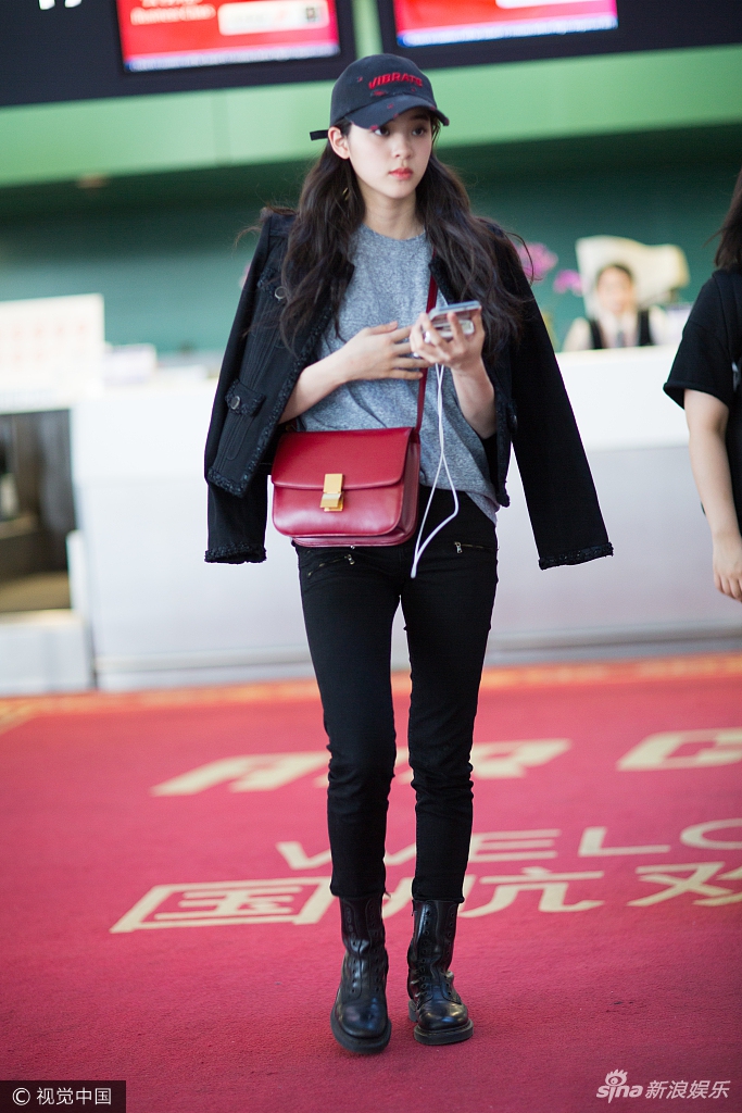 欧阳娜娜身材照片全身 KCiG-fyfuzny2882670.jpg