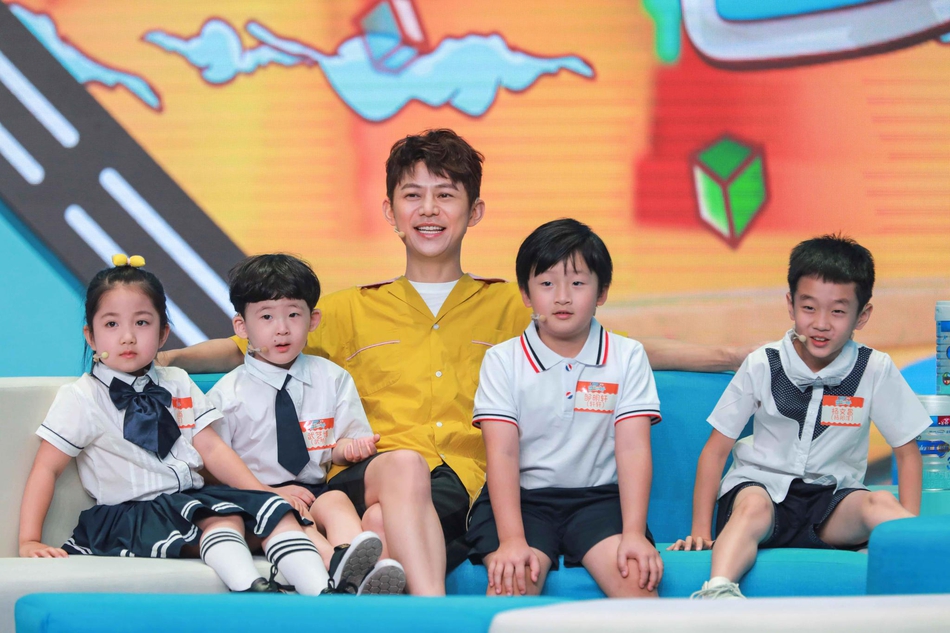 疯狂猜图 大拇哥_疯狂猜图大拇指是什么品牌(2)