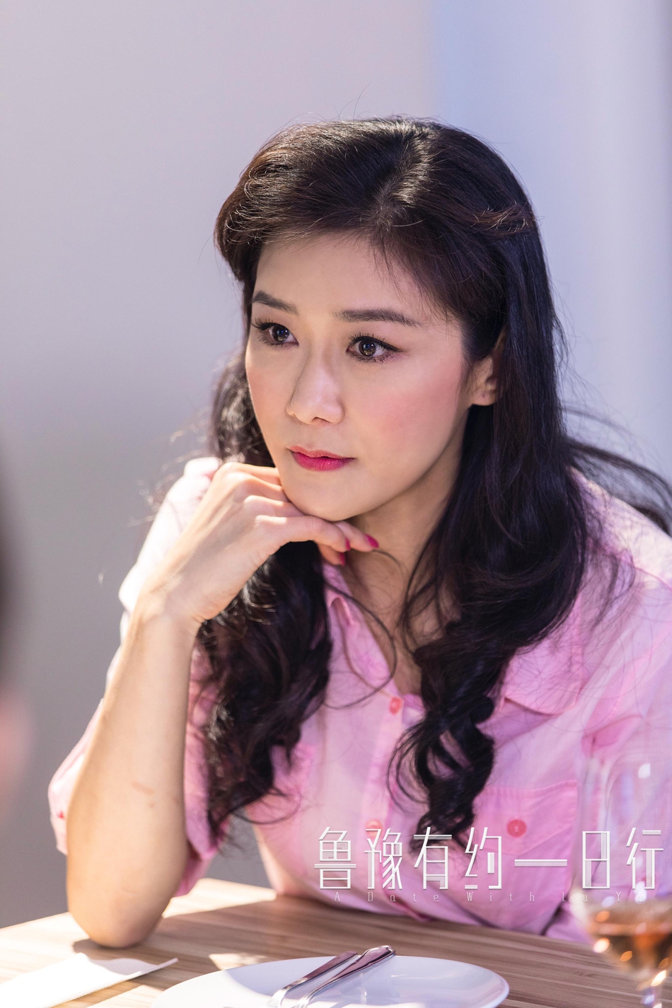 组图：TVB女神重聚！李若彤状态佳大展厨艺陈慧珊胖了