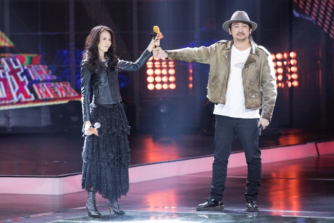 华晨宇风衣_华晨宇头像(2)