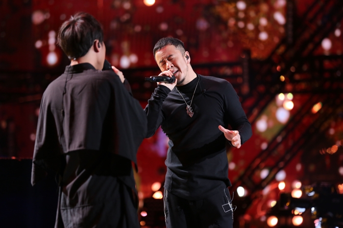 华晨宇风衣_华晨宇头像(2)