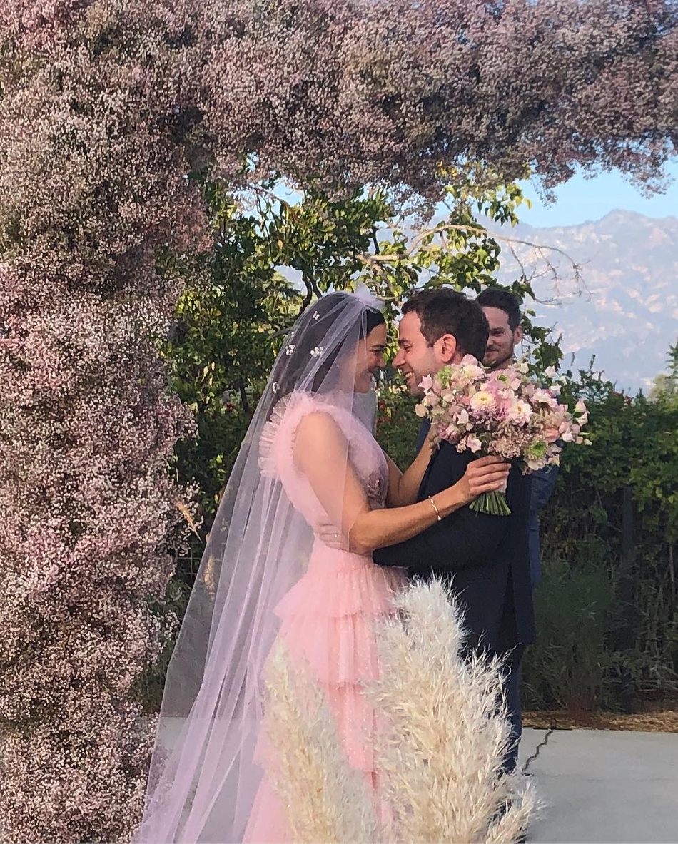 曼迪婚纱_海豹突击队曼迪(2)