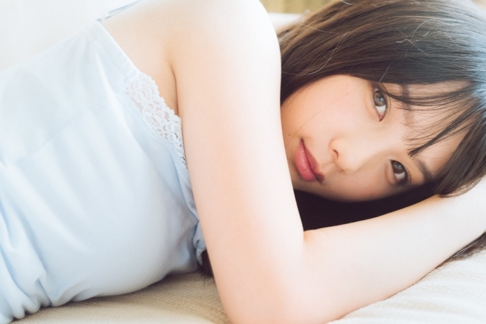 组图:乃木坂46与田佑希泳装写真初公开 清新素颜惹人怜