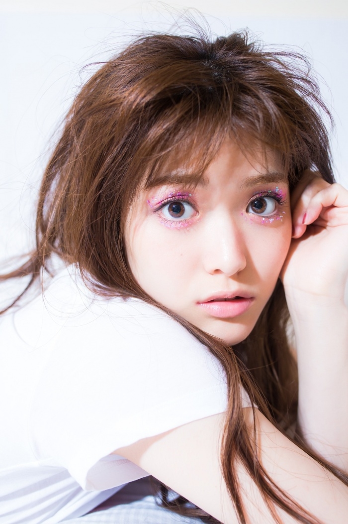 组图 乃木坂46松村沙友理写真公开身着比基尼小露美胸 高清图集 新浪网