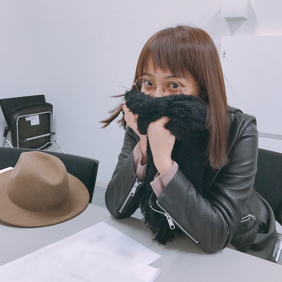 ins是什么工作 Ig4P-fynship1528889.jpg