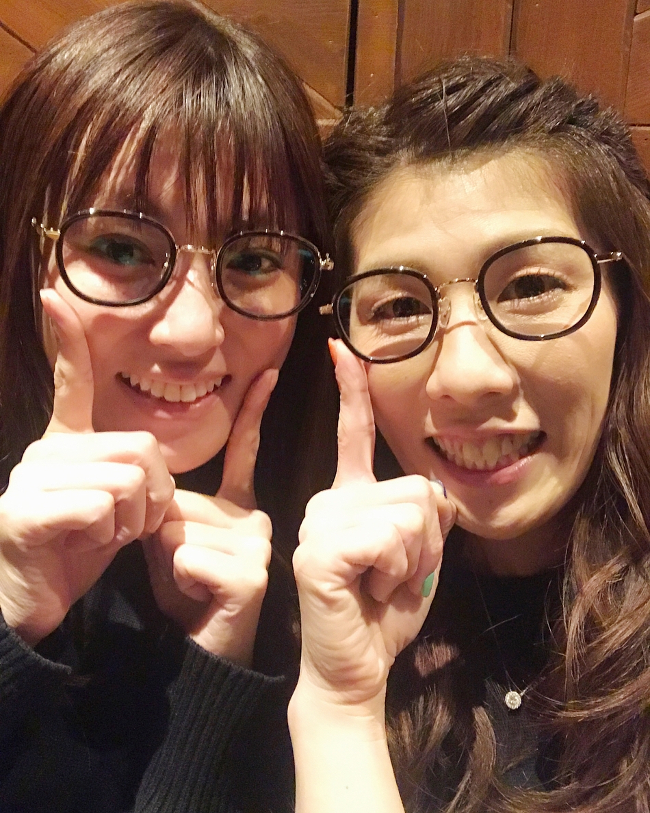 组图 吉田沙保里晒与深田恭子合照姐妹装造型引热议 高清图集 新浪网