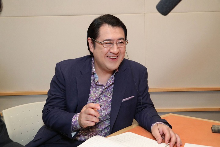 组图:小手伸也与泷川英二一起配音 工作现场十分和睦