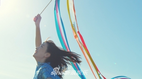 永野芽郁主演《一半,蓝色》 展现爽朗可爱笑容