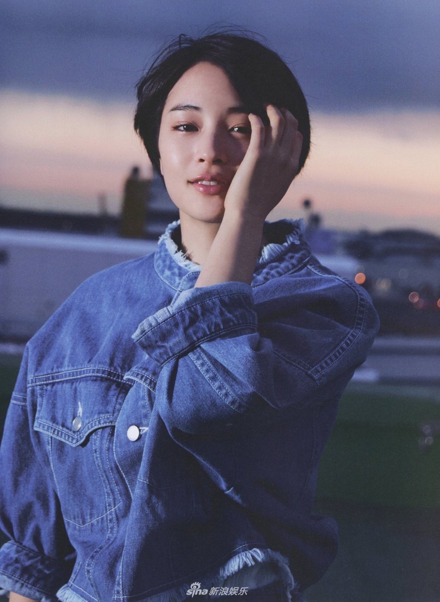 组图女星广濑丝丝拍大气写真短发清爽气质满分