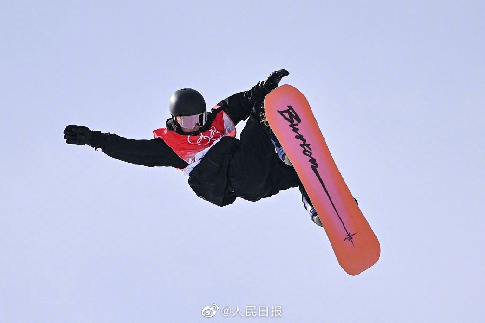 组图：17岁冬奥选手苏翊鸣摘银 佟丽娅白宇等发文祝贺_0