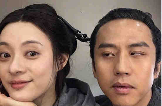 组图：邓超晒照庆祝结婚十一周年 孙俪感慨是怎么熬过来的_6