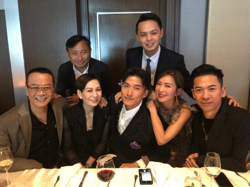 组图：梁家树爱女梁靖琪结婚 古天乐欧阳震华等众星到场祝贺