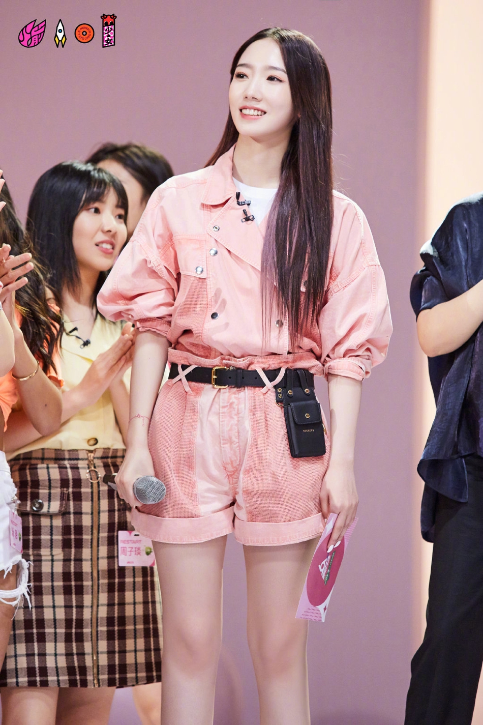 娜扎孟美岐等5名小花撞衫 各有风姿谁能艳压群芳？