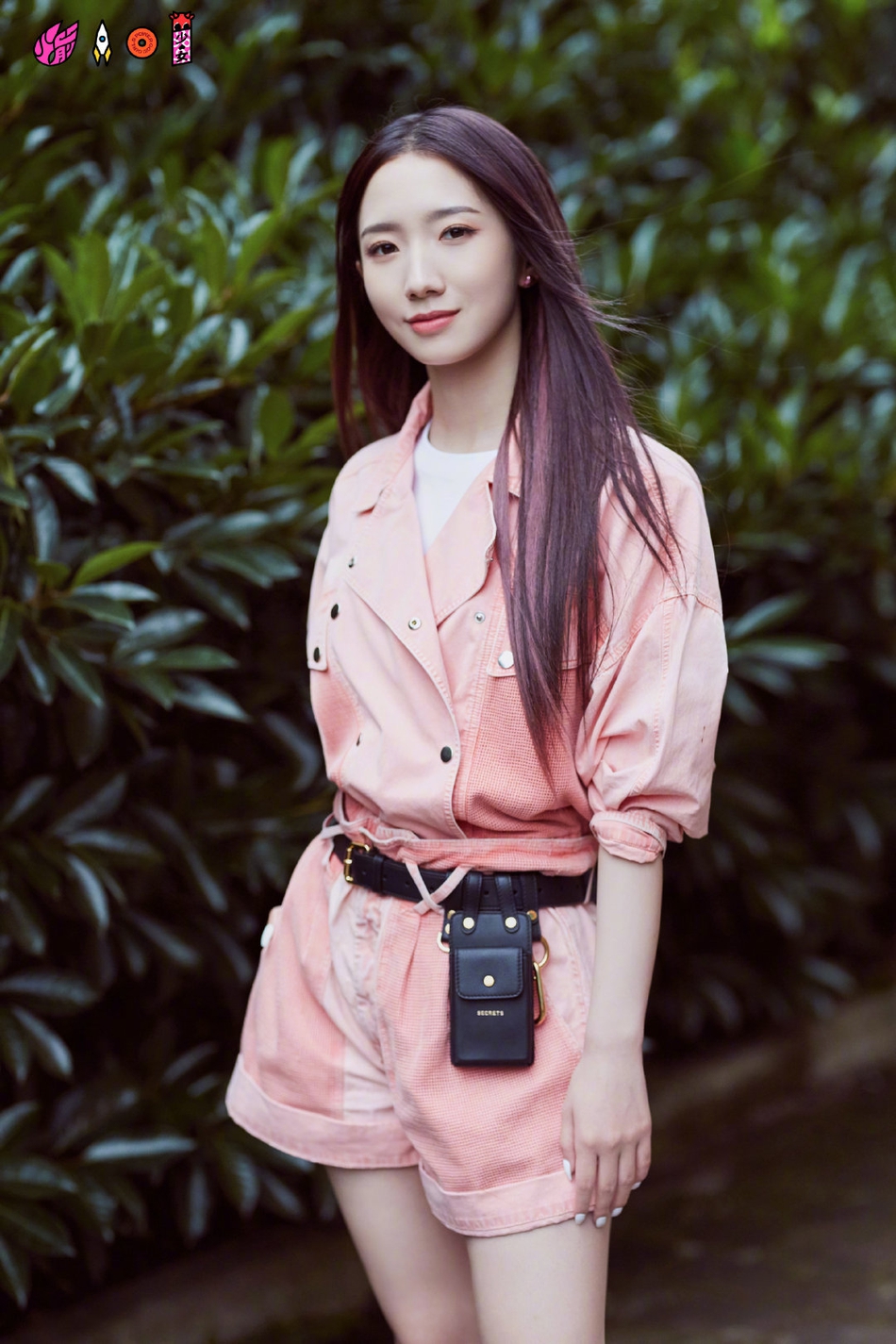 娜扎孟美岐等5名小花撞衫 各有风姿谁能艳压群芳？