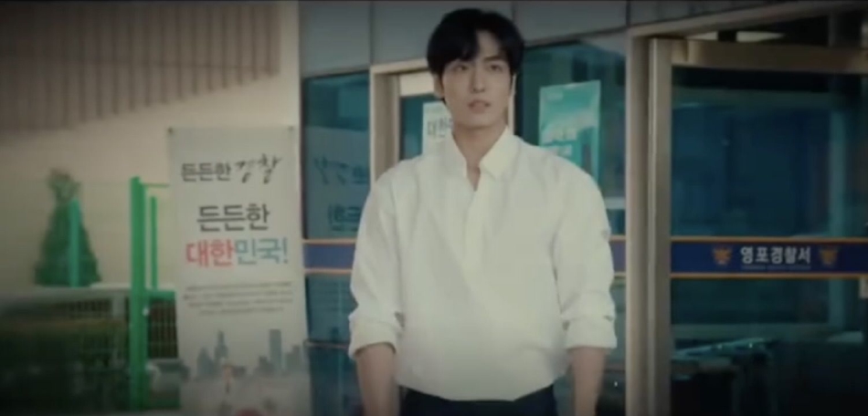 组图：韩剧《木偶的季节》收官 梨泰院遇难者李智汉拍摄花絮曝光