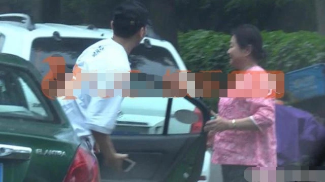 32岁的亨利-爱游戏app（中国）官方网站下载_ayx体育app下载