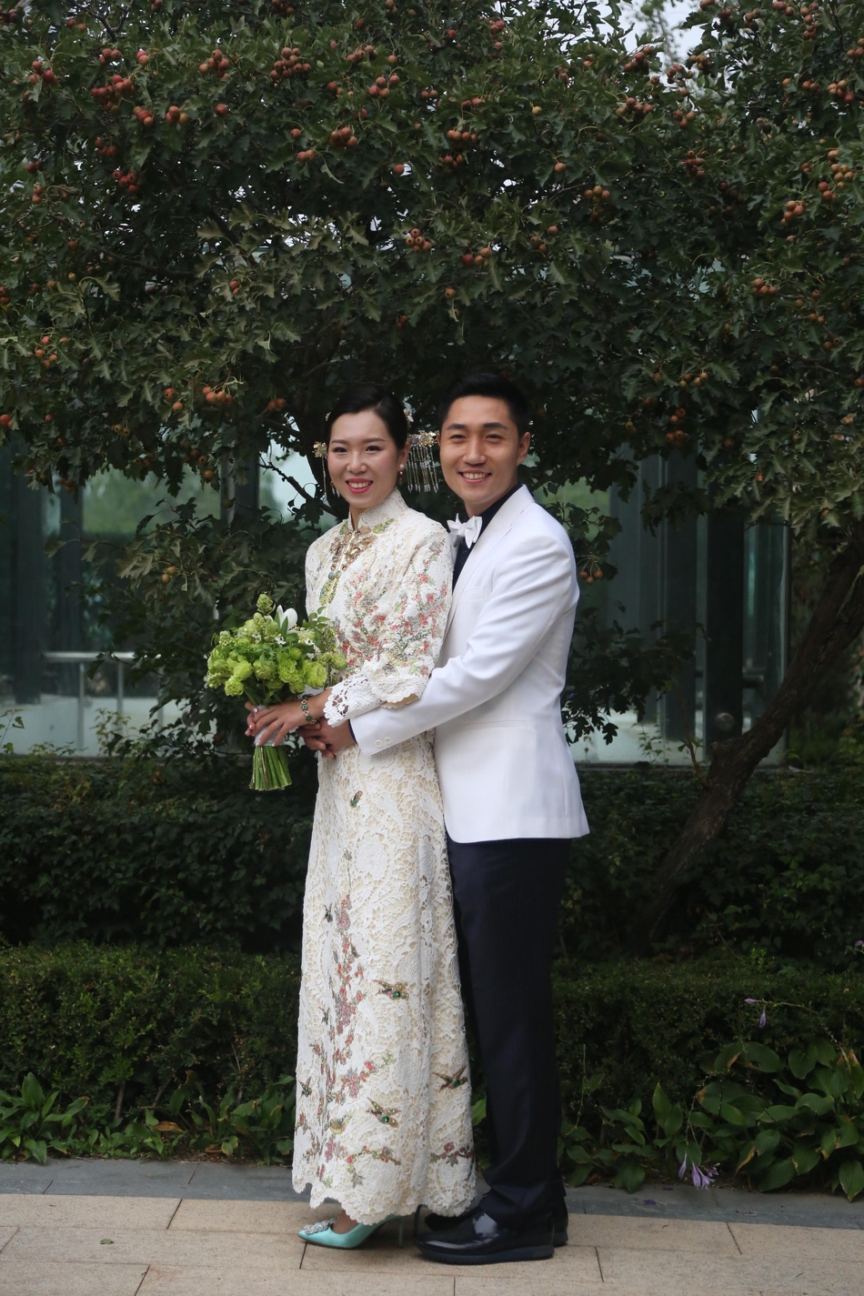 9月10日,奥运冠军,中国女子乒乓球队队员李晓霞在家乡辽宁举办婚礼