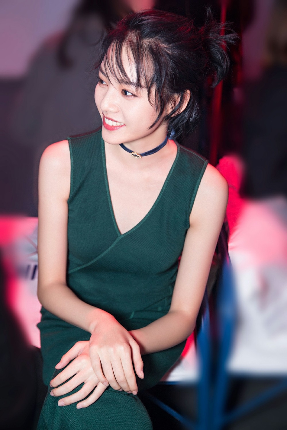 中国内地美女演员张艺上