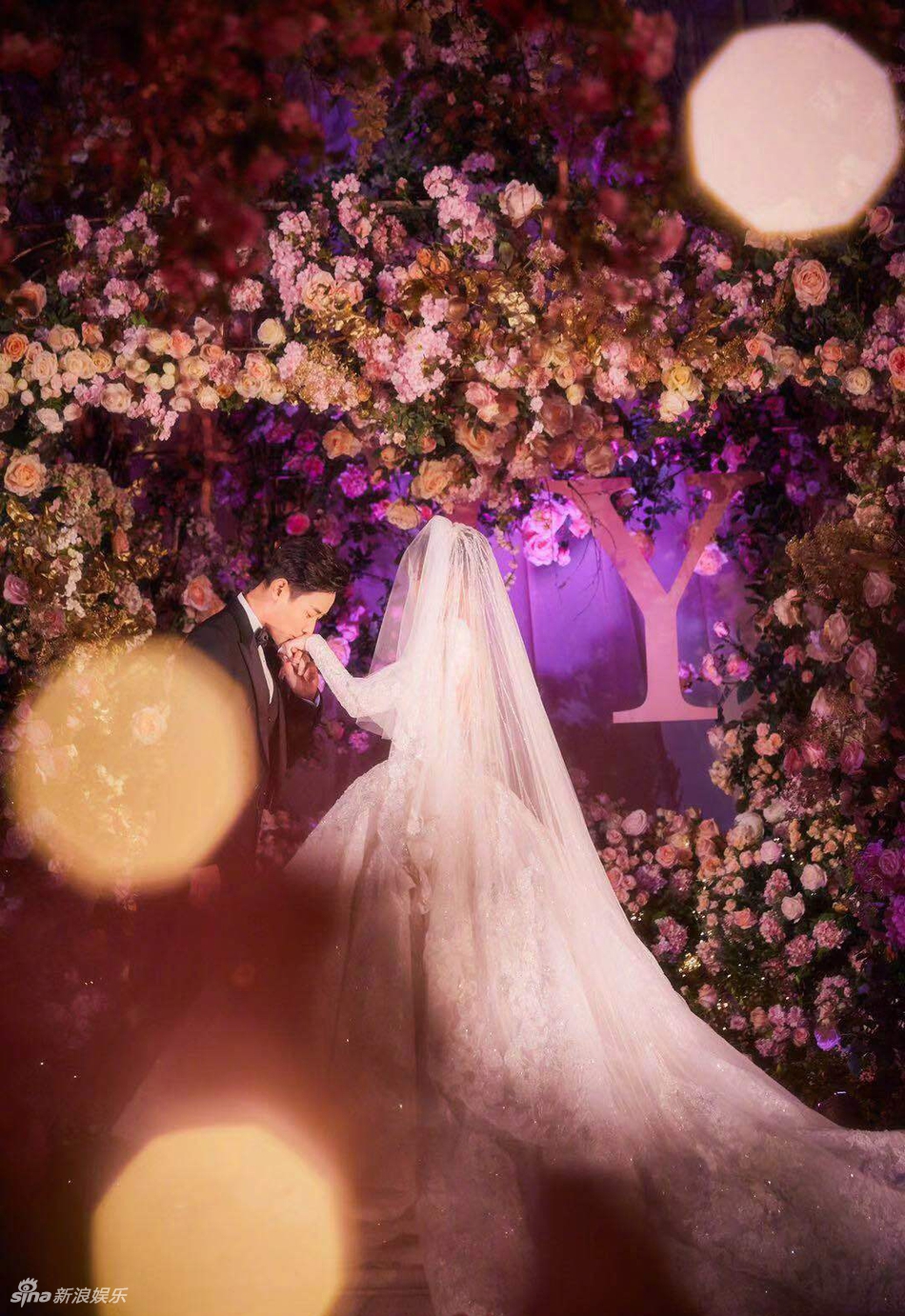 红衣婚纱_古风头像动漫女红衣(2)