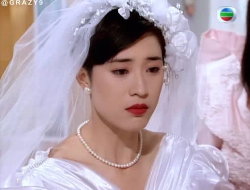 红婚纱av_婚纱情侣头像(3)
